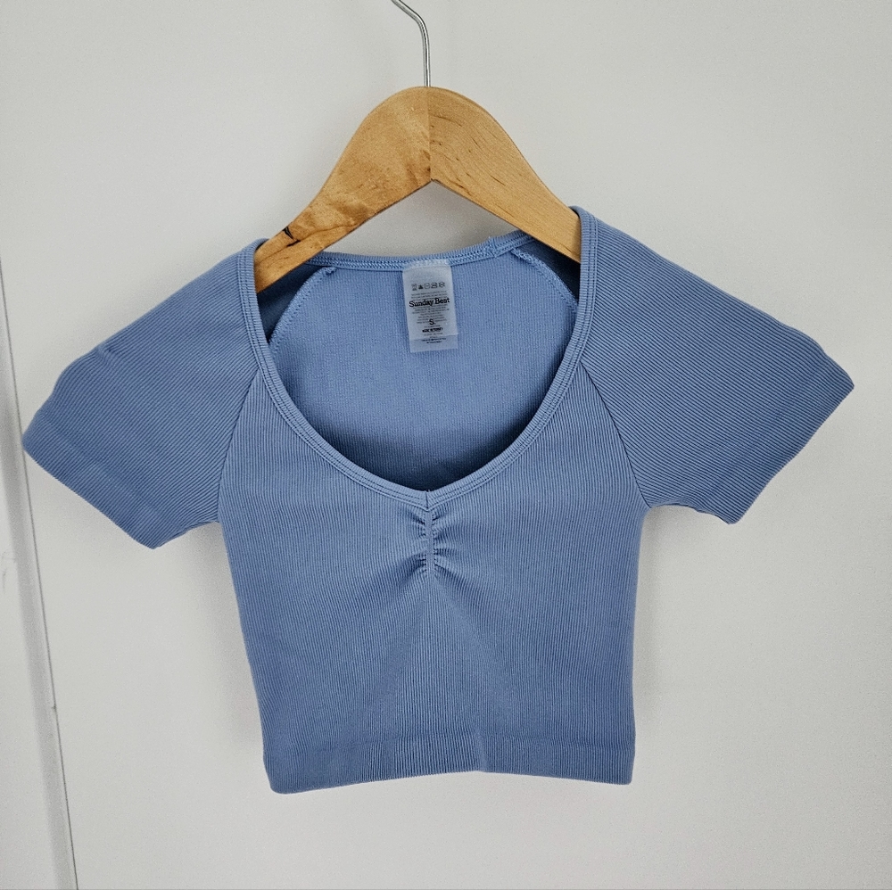 Aritzia Sunday Best Sweetheart T-shirt